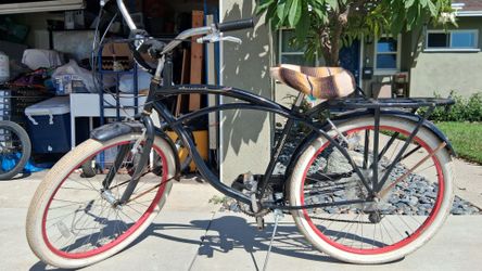 Clairmont Men's cruiser