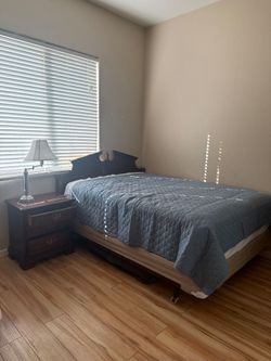 Queen Bedroom Set with Mattress – Bed Frame, Dresser, Nightstand & Desk – Solid Wood