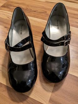 Girls Dress Shoes