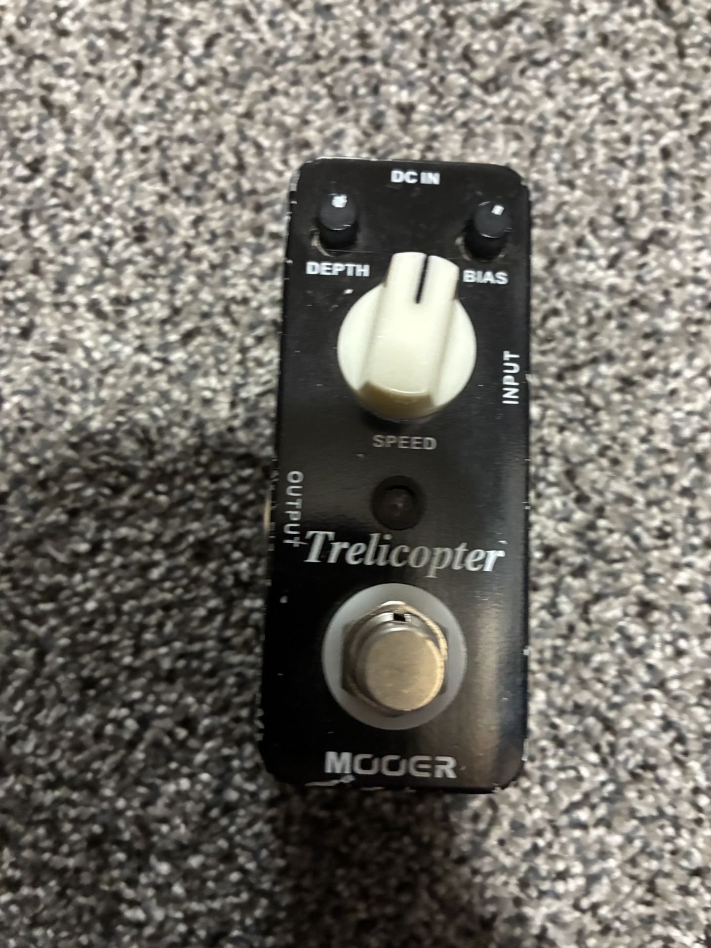 Mooer Trelicpoter Tremolo Guitar Pedal