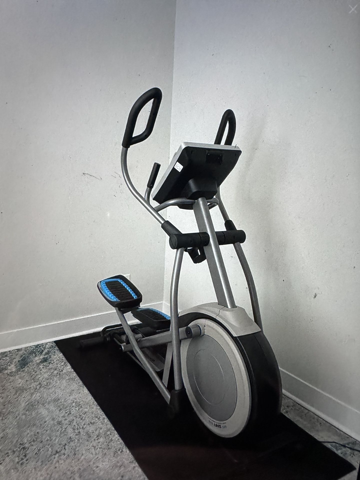 Elliptical Machines Nordictrack Commercial Elliptical Review
