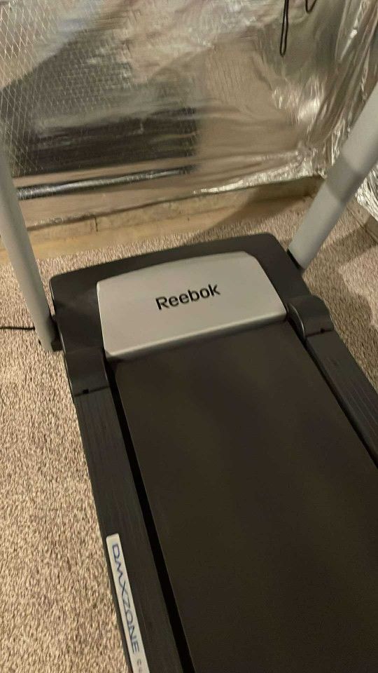 Reebok Intermix Acoustic 2.0 treadmill 