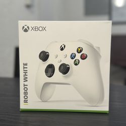 Microsoft Xbox Wireless Controller For Xbox Series X / S, Xbox One & Windows PC