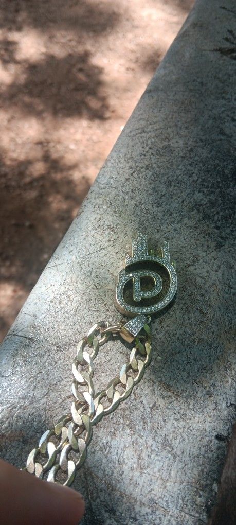 5carat Moisanite Pendant For Chains Under 10mm.