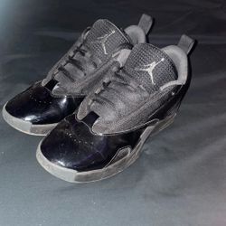Jordan 6 Max Aura