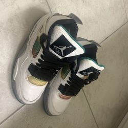 Jordan 4 Retro Rasta Lucid Green size 7