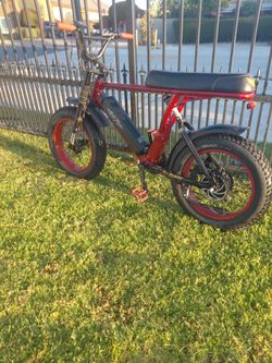 2 batteries Red ariel rider x 48v