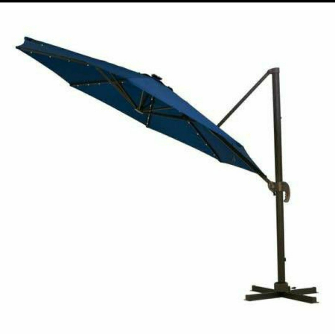 NEW Better Homes and Gardens Canyon Lake 10' Canilever Umbrella - Navy