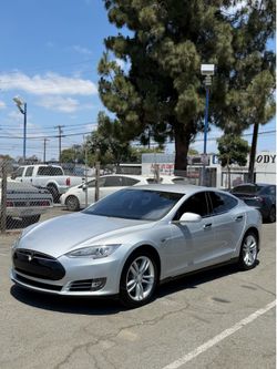 Tesla Model S 60 Free Supercharging