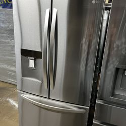 NEW OPEN BOX LG FRENCH STYLE STAINLESS STEEL REFRIGERATOR 