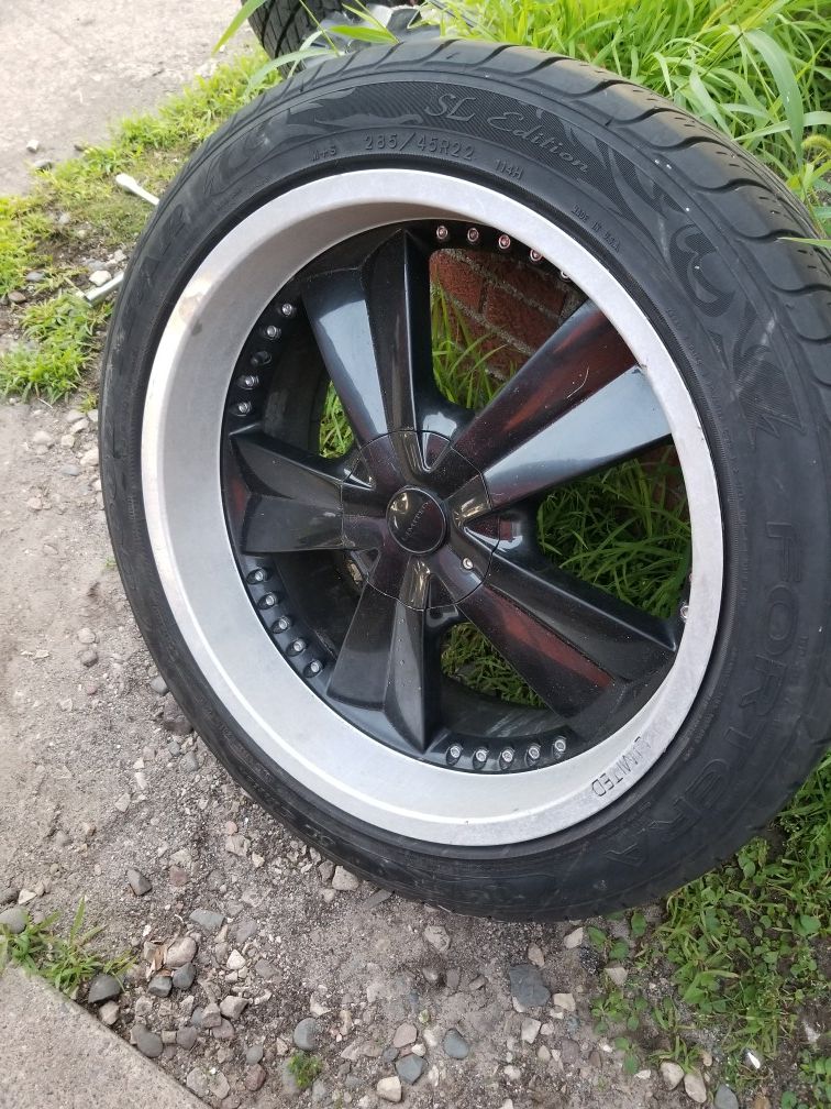 22" rim's and good tires for Sale in Fridley, MN OfferUp