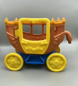 Vintage Mattel Fisher Price Little People 2003 Pink Princess Carriage Replacement Toy
