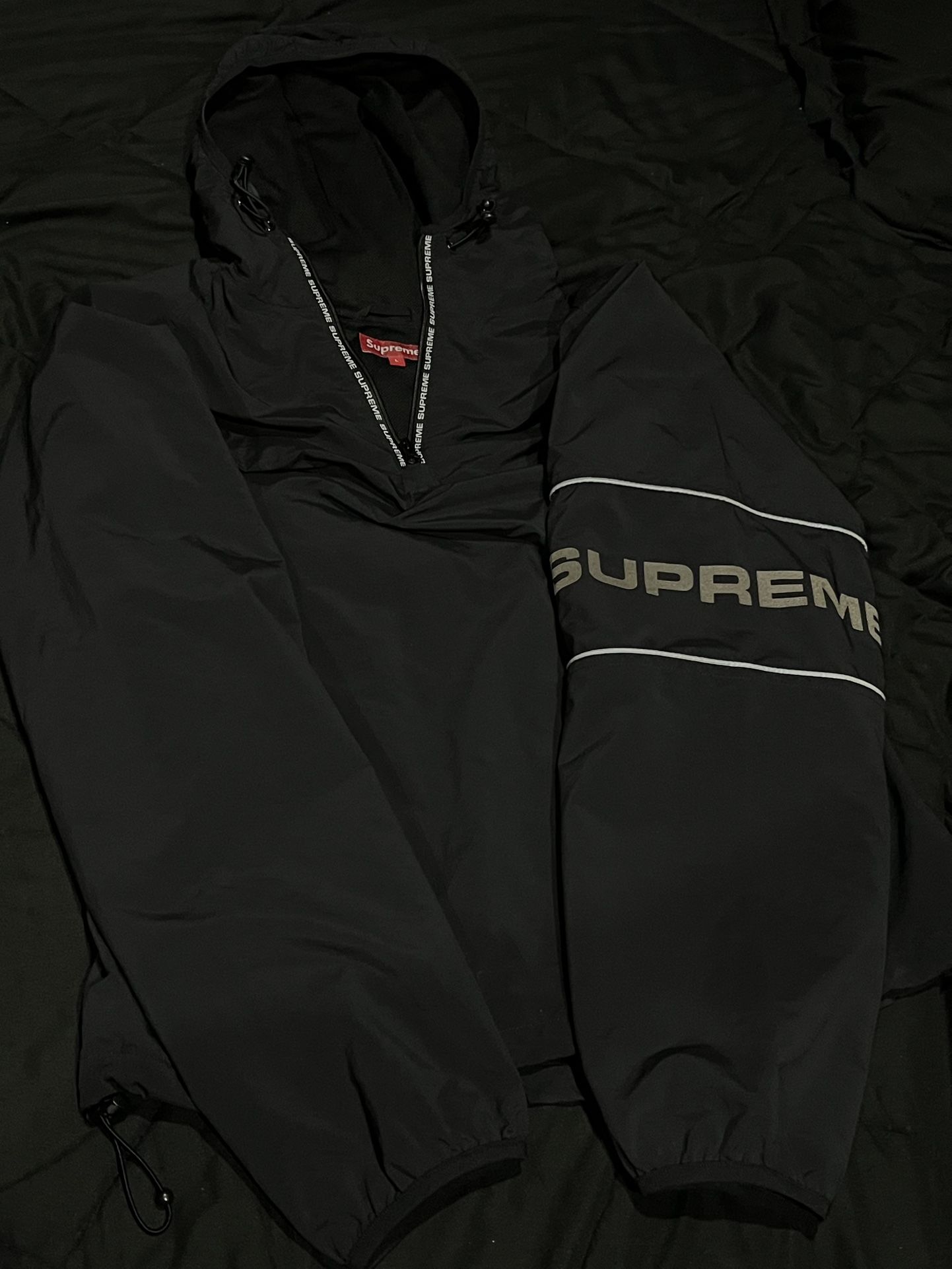 Supreme Wind Breaker