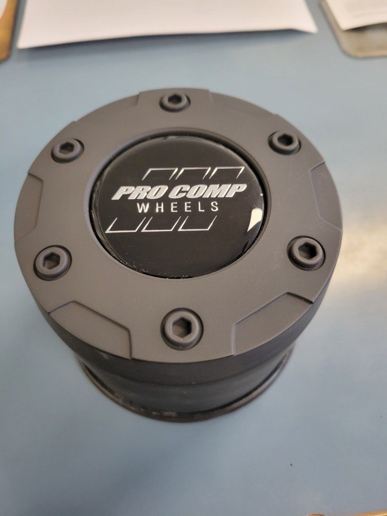 Pro Comp Center Caps