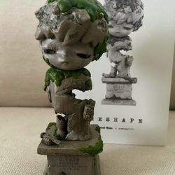 Inner Flow x Lang Hirono Reshape Figure