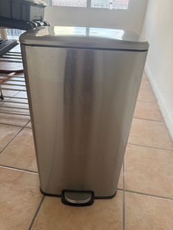 Trash Can
