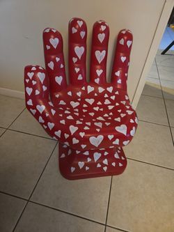 Hand Chair 