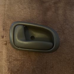 1997 Toyota Corolla Inside Driver Side Door handle 
