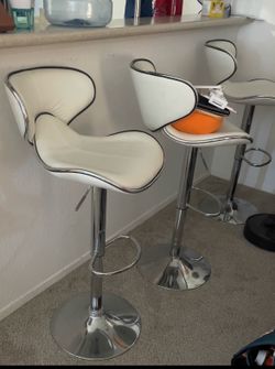 3 White Chairs