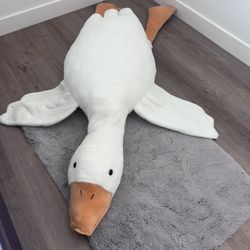 6 ft Giant Plush Goose – Super Soft & Cute!