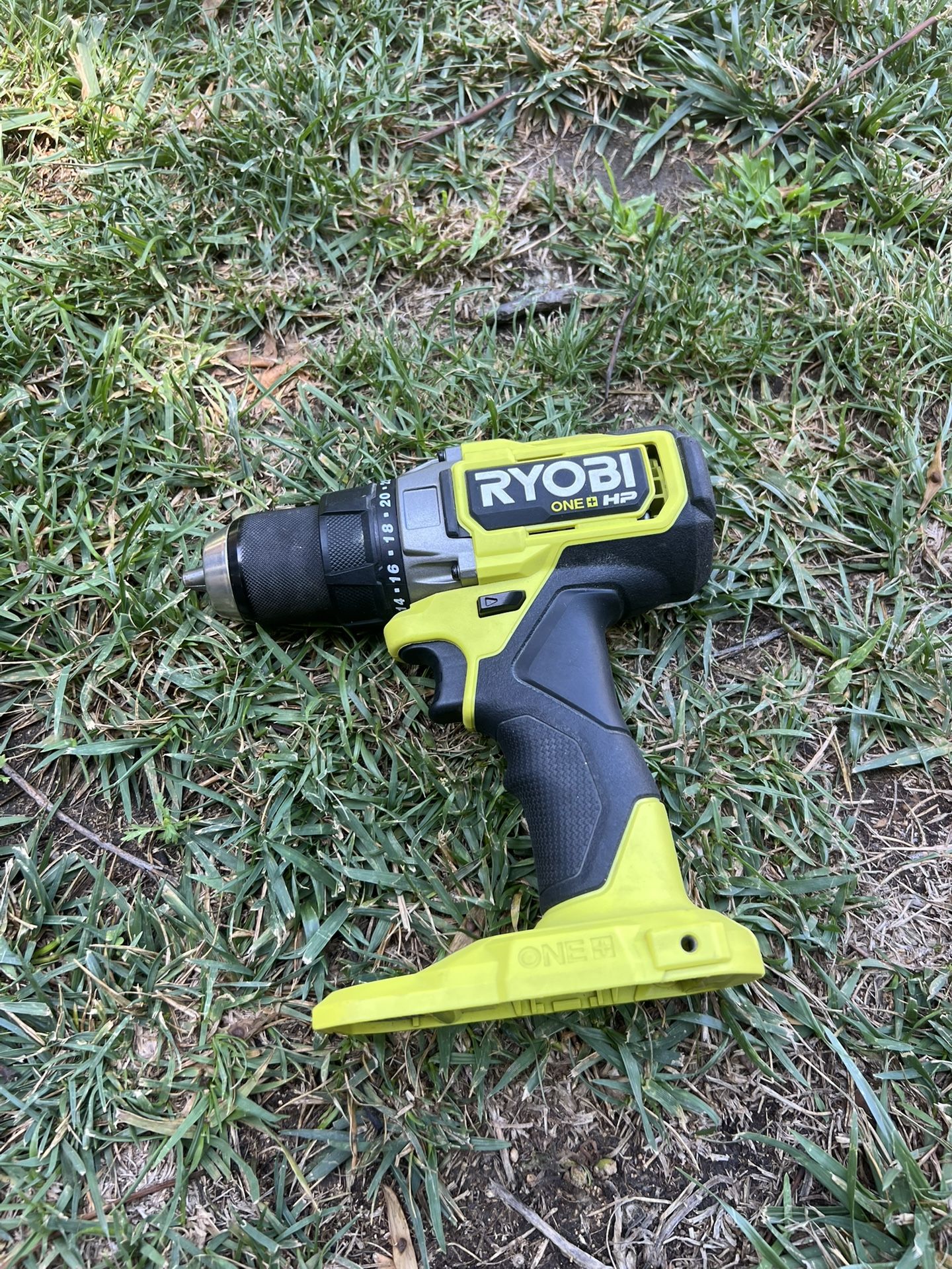 Ryobi Drill Hp 18v