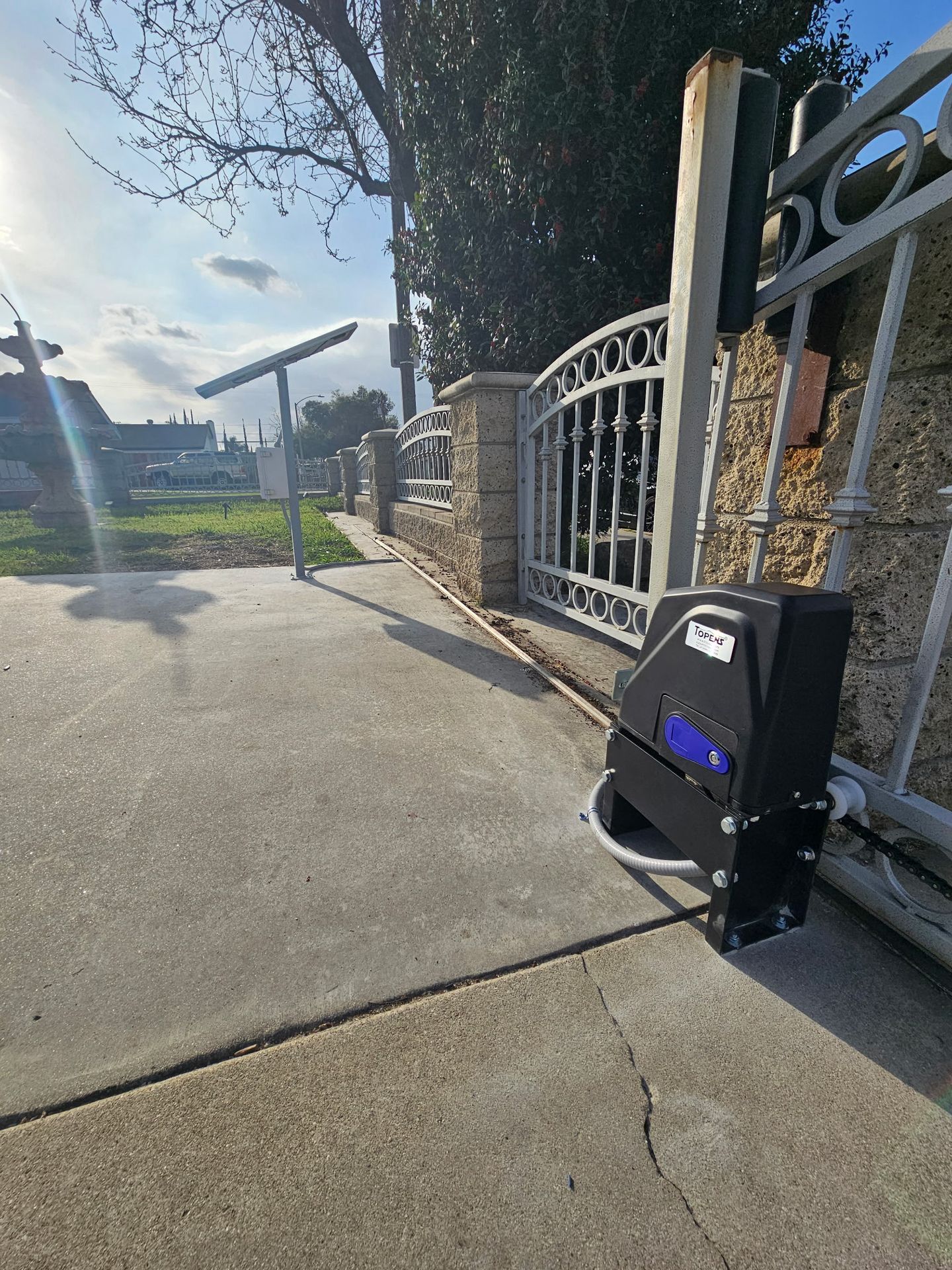 SOLAR GATE MOTOR SYSTEMS FOR SALE