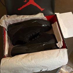 Jordan 3 Black Cat 9.5