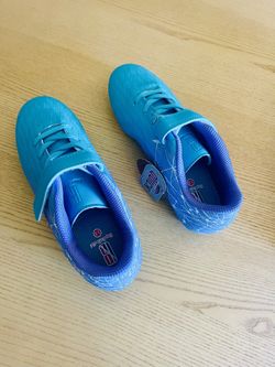 Kids Firm Ground Soccer Cleats: Size 3.5