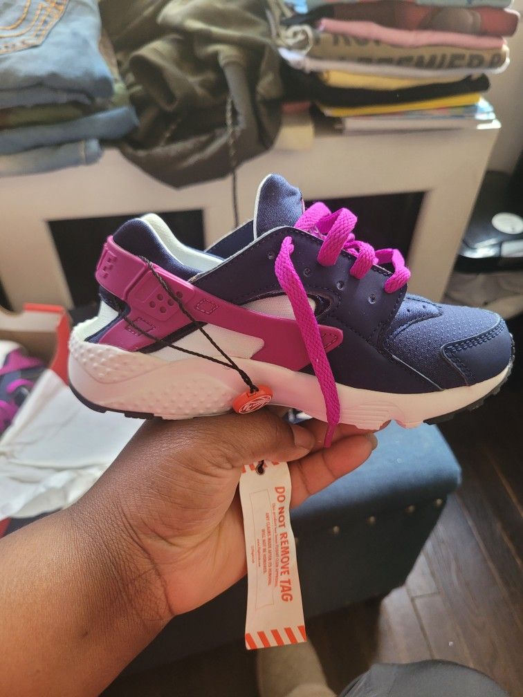 Navy And Purple Sneaker 