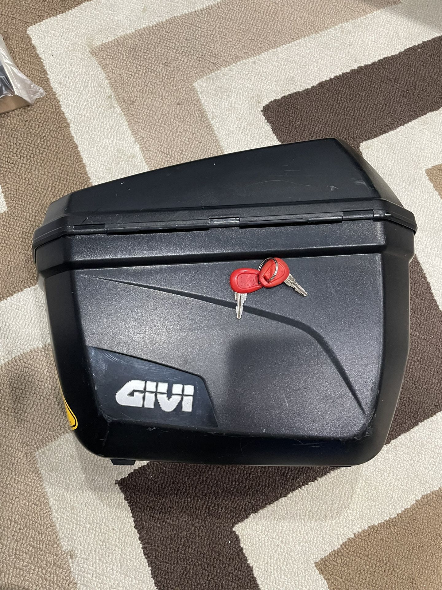 Givi E22N Monokey Cruiser motorcycle side case