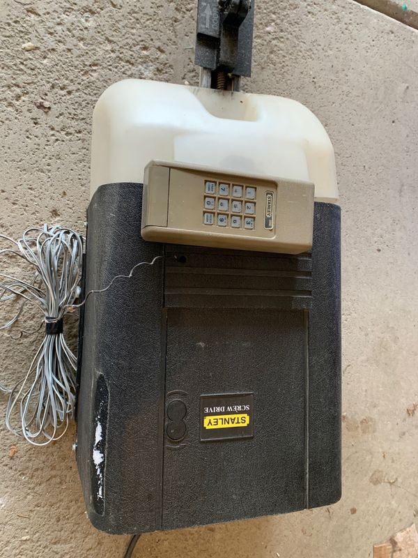 Stanley garage door opener for Sale in Youngstown, OH OfferUp