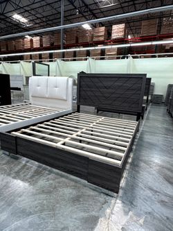 Queen size platform bed with Orthopedic mattress