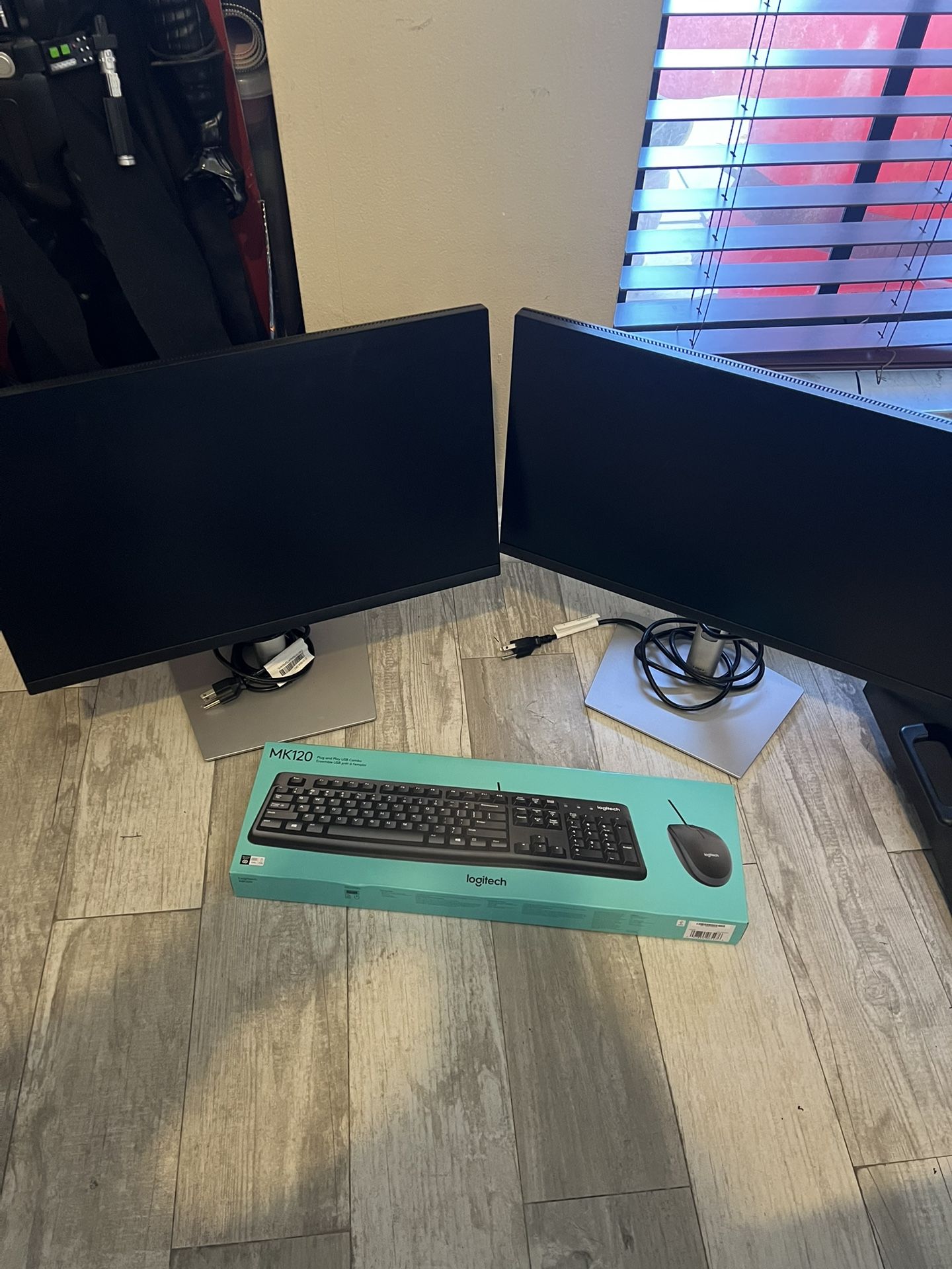 Dell Monitors With Mouse And Keyboard