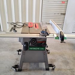 Hitachi C 10FL,  10-in.  15-Amp, 120-Volt Table Saw. Very low hours.