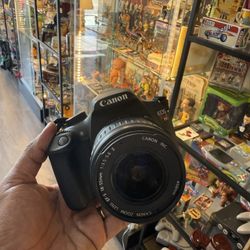 Canon T5 Digital Camera Dslr