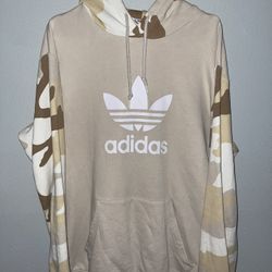Adidas Camo Hoodie - L