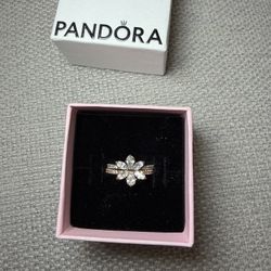Pandora Ring