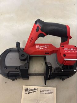 Milwaukee m12 Bandsaw