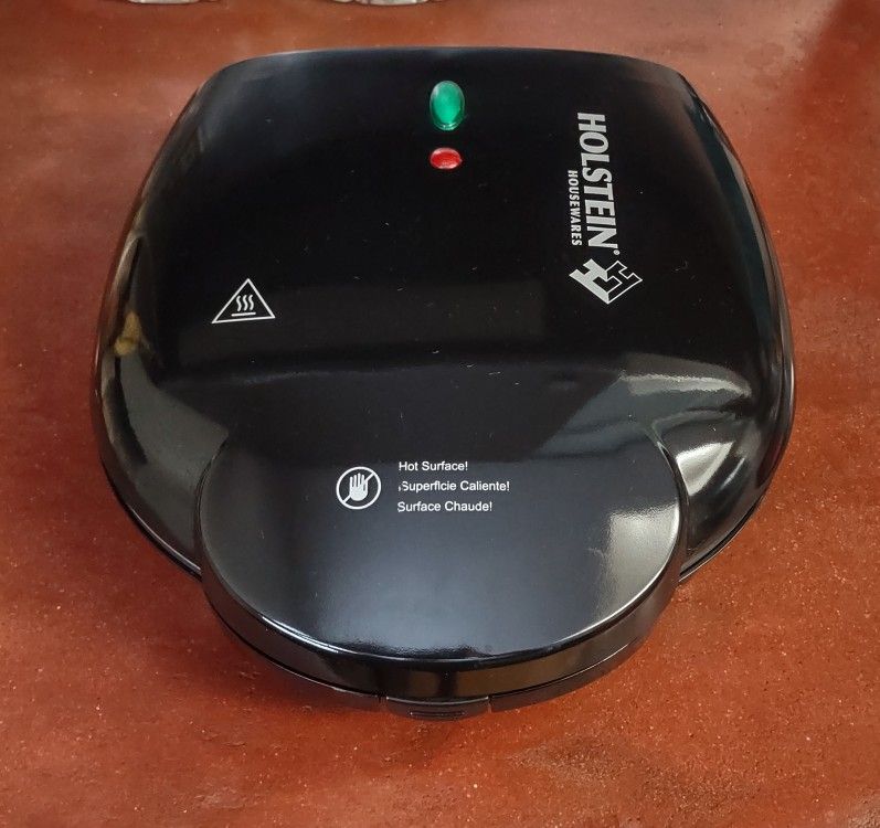 Arepa Maker (Holstein Housewares)