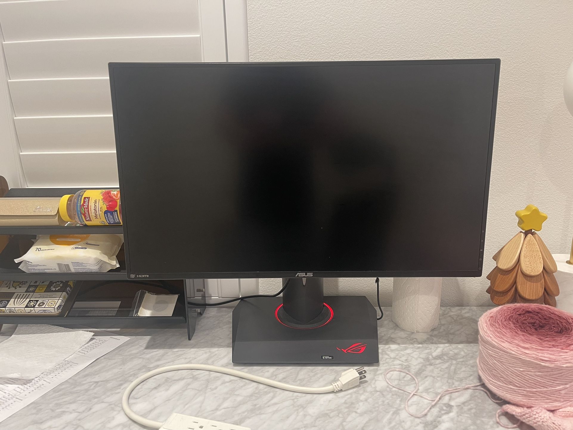 ASUS ROG Swift 27" 1440P Gaming Monitor (PG279Q) - QHD (2560 x 1440), IPS, 165Hz (Supports 144Hz), G-SYNC, Eye Care, DisplayPort, Adjustable Ergonomic