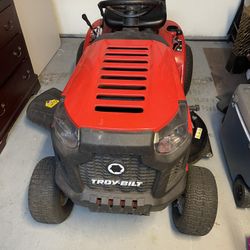 Lawnmower 