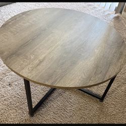 Coffee Table And Lamps