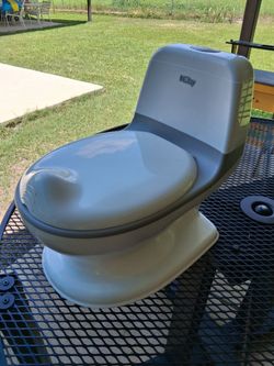 Potty Training Toilet (Read Description)