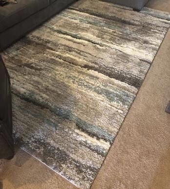 Dream Step Modern Collection, Iceland Area Rug - GOOD CONDITION!