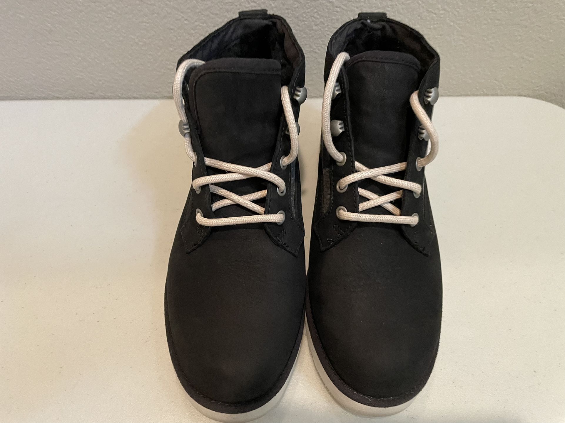 UGG BETHANY CANVAS Black Comfort Sneaker Lace Up Ankle Boot!