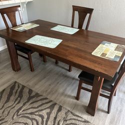 Kitchen table and four chairs 