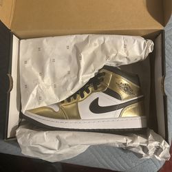 Dead Stock Air Jordan 1