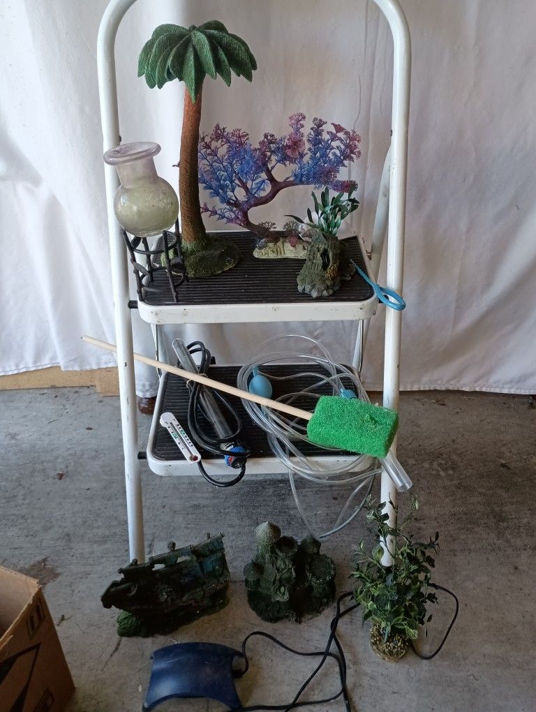 *FREE* Fish Tank Supplies. It IS Available!