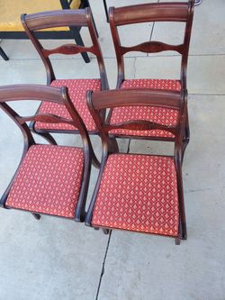 Set of 4 Mahogany Ladder-Back Dining Chairs