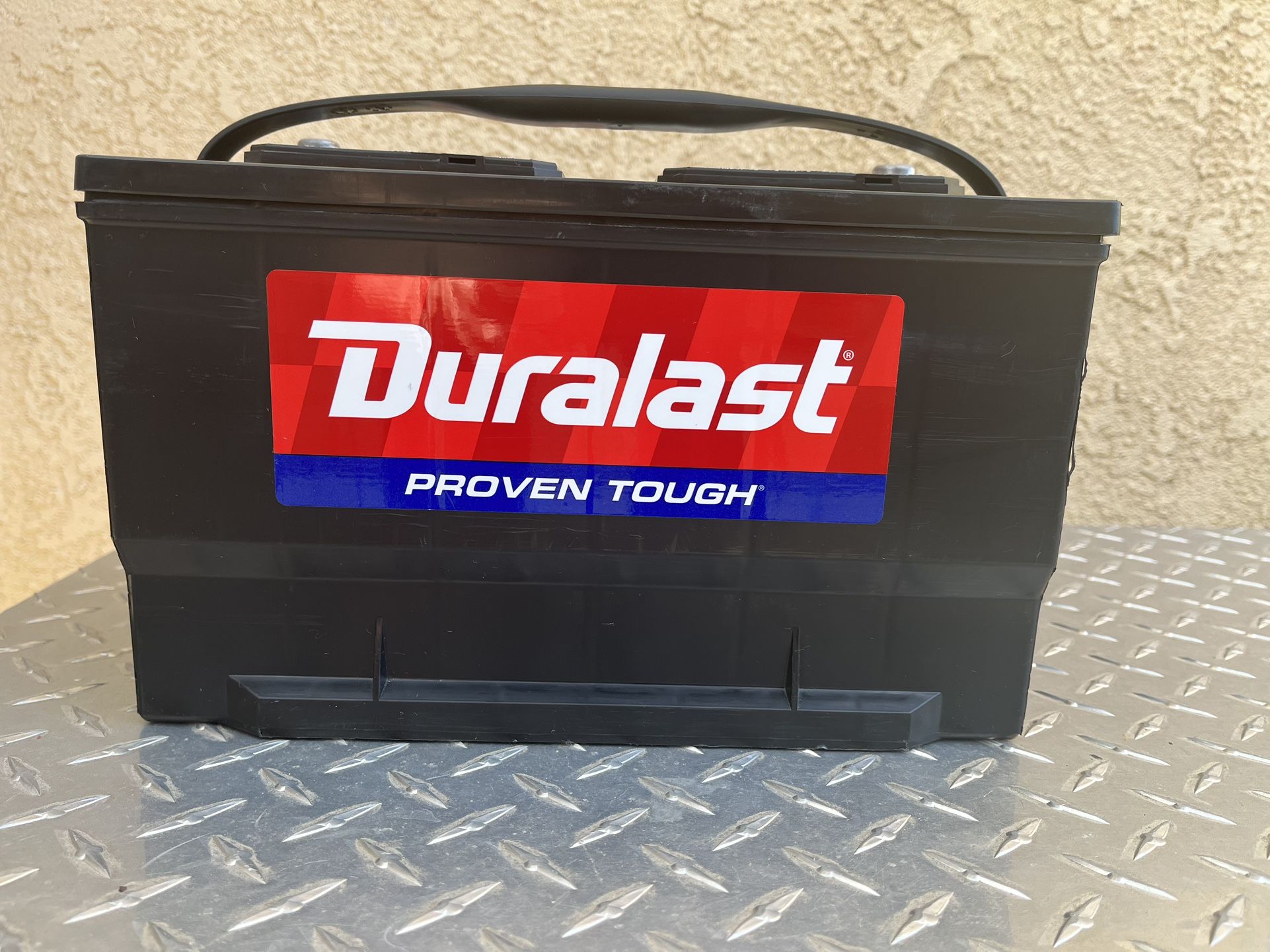 Duralast Provén Tough Battery Good Conditions 